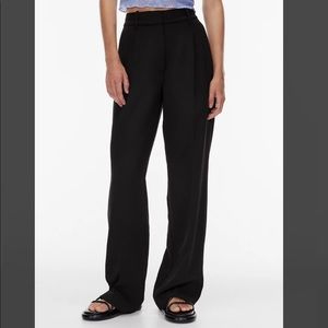 Aritzia Effortless Pants in Black